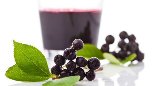 Sucul de aronia poate avea efecte secundare? Cand trebuie consumat cu precautie?